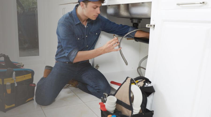 Local annual plumbing maintenance in Urbandale, IA
